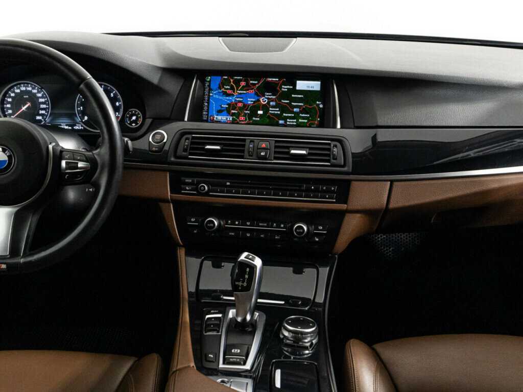 Купить BMW 5 серии 520i, 2016, 116 000 км, фото №14