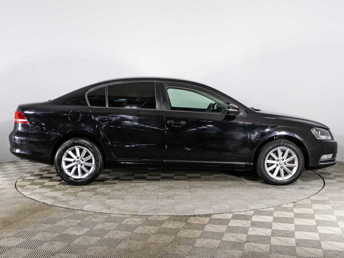 Купить Volkswagen Passat, 2013, 143 387 км, фото №4