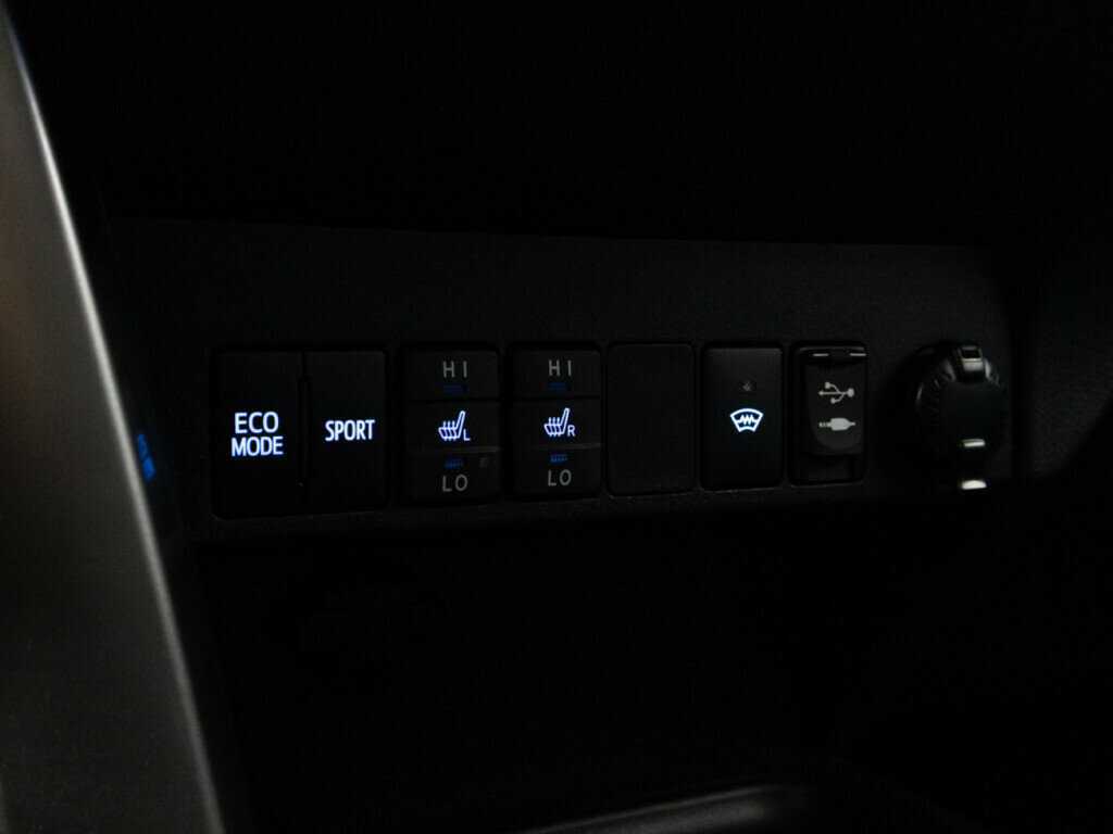 Купить Toyota RAV4, 2017, 183 665 км, фото №20