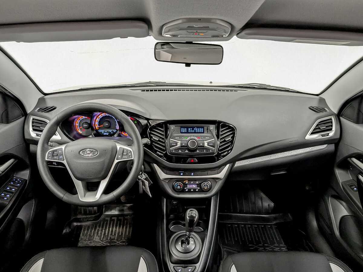 Купить Lada (ВАЗ) Vesta SW Cross, 2019, 67 452 км, фото №14