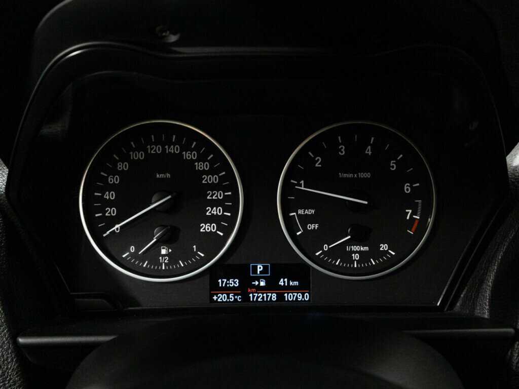 Купить BMW 1 серии 120i, 2016, 172 177 км, фото №12