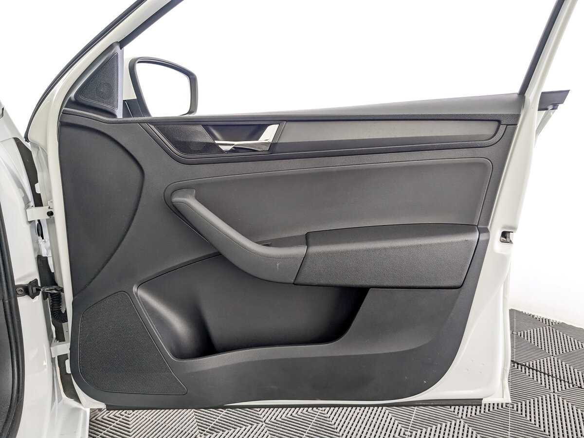 Купить Skoda Rapid, 2017, 177 284 км, фото №22