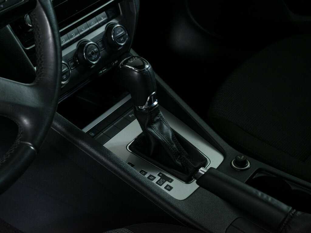 Купить Skoda Octavia, 2014, 75 356 км, фото №12