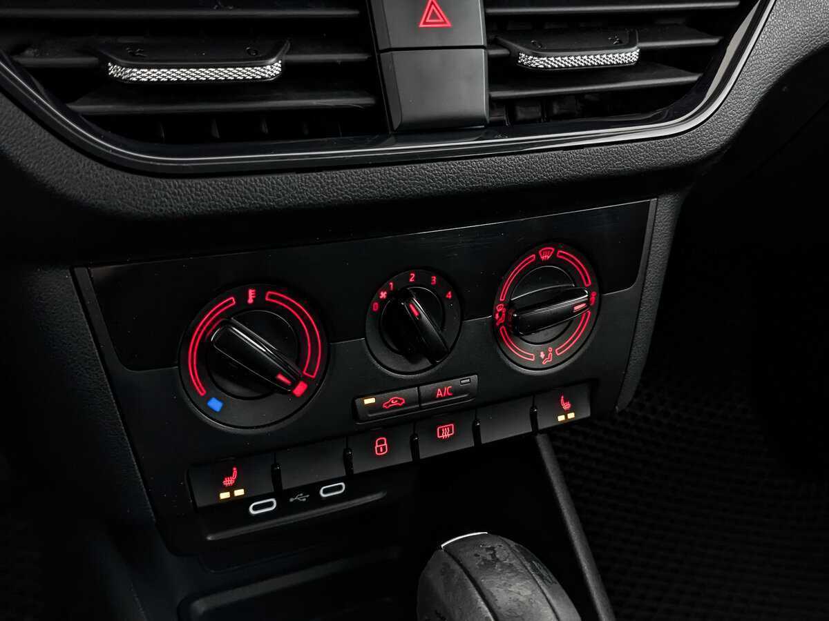 Купить Volkswagen Polo, 2020, 80 274 км, фото №20