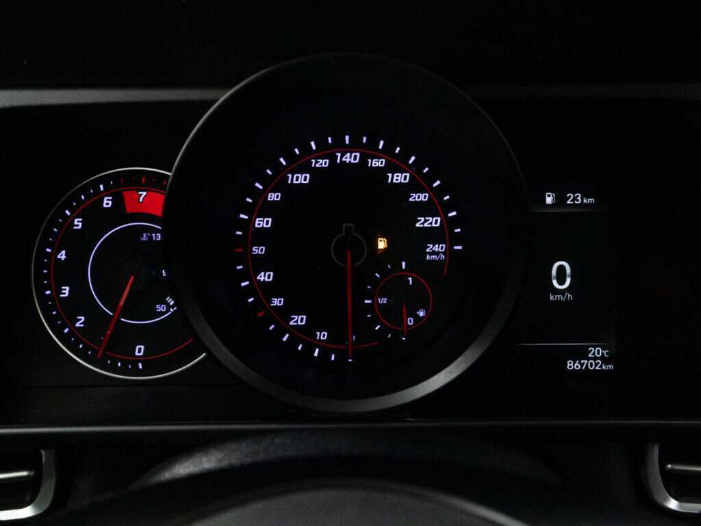 Купить Hyundai Elantra, 2021, 86 488 км, фото №12