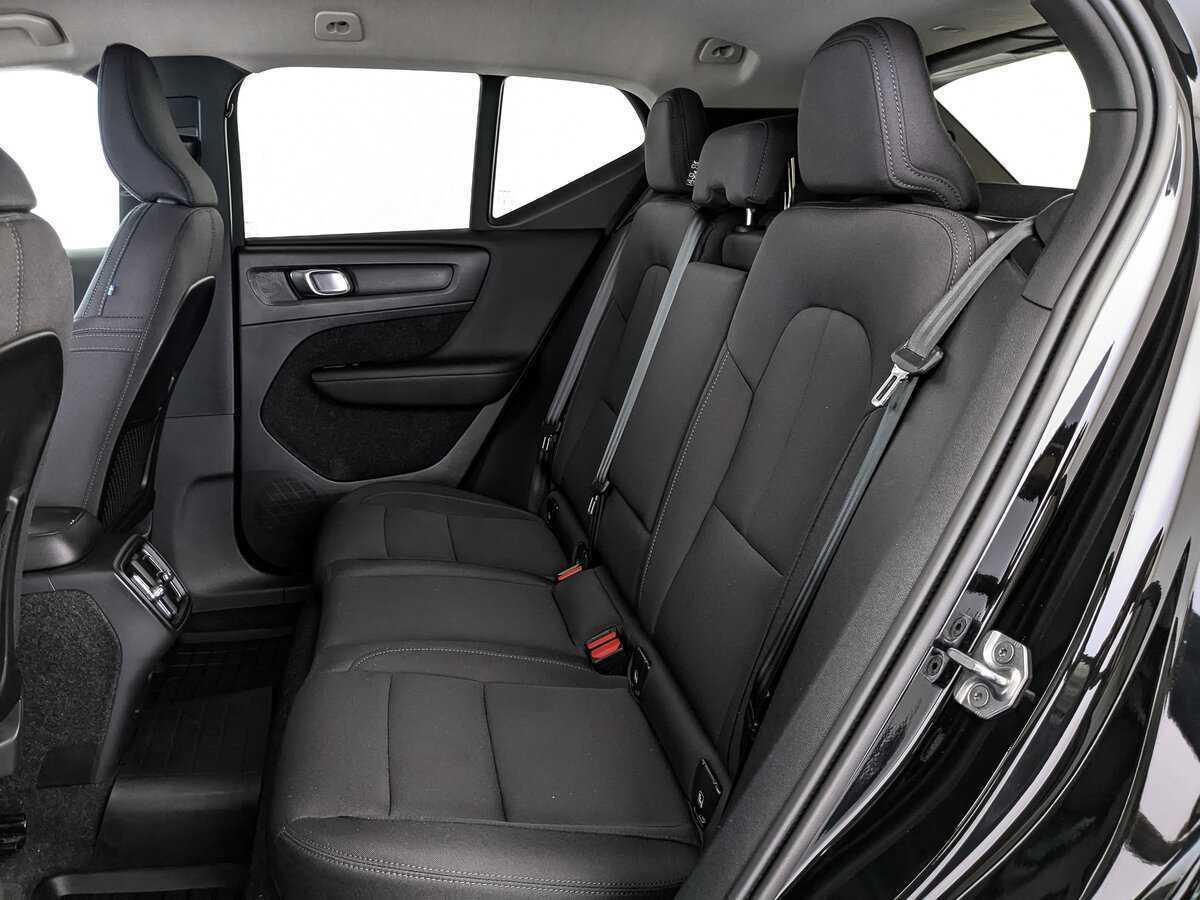 Купить Volvo XC40, 2021, 66 788 км, фото №18