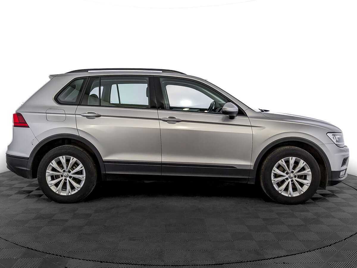 Купить Volkswagen Tiguan, 2019, 106 890 км, фото №4