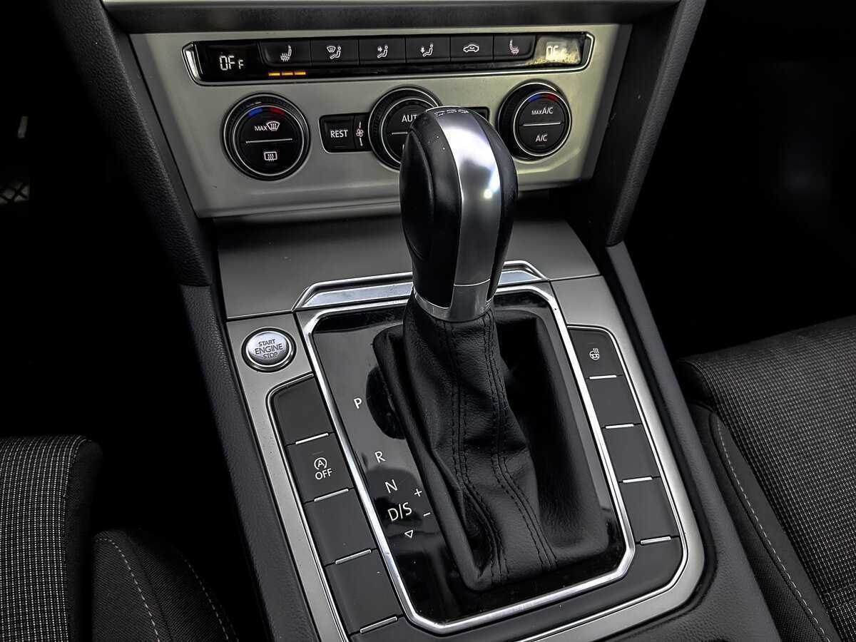 Купить Volkswagen Passat, 2019, 88 389 км, фото №21
