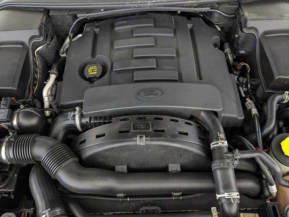 Купить Land Rover Discovery, 2012, 252 833 км, фото №9