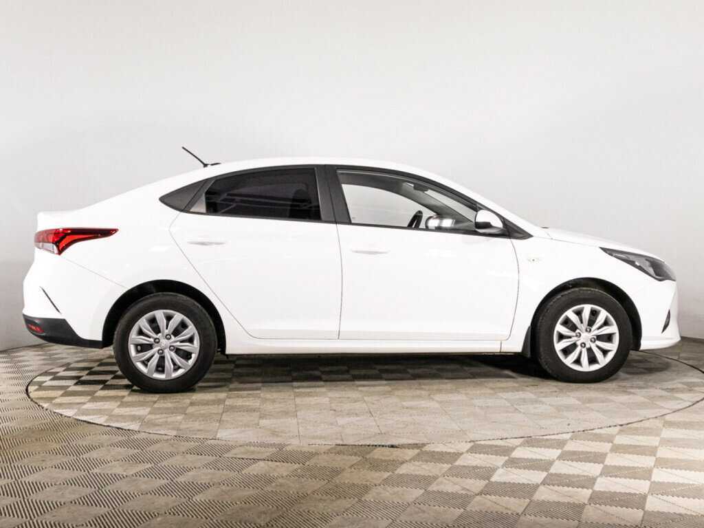 Купить Hyundai Solaris, 2022, 28 819 км, фото №4