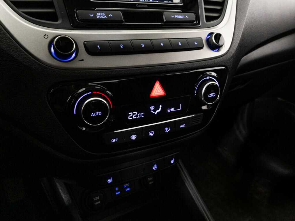 Купить Hyundai Solaris, 2017, 137 402 км, фото №15