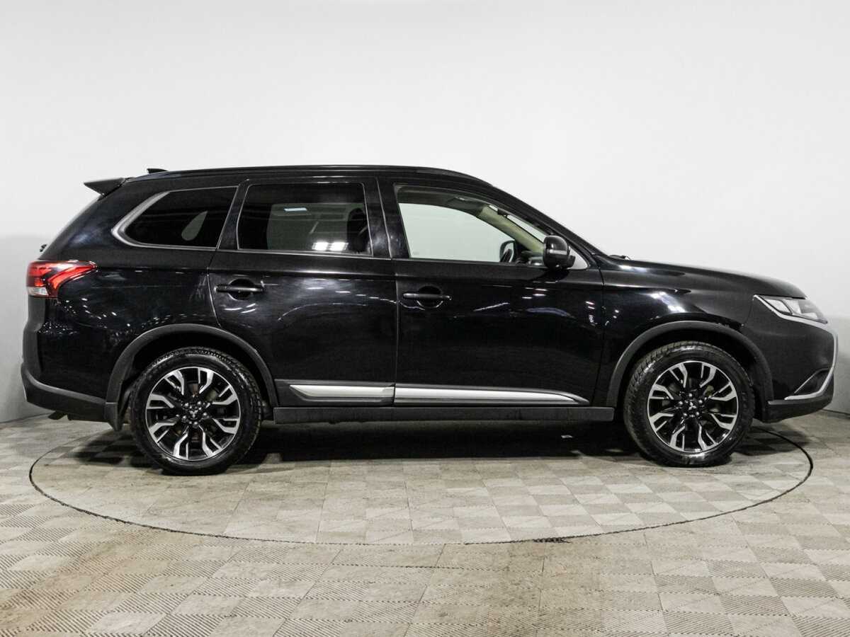 Купить Mitsubishi Outlander, 2021, 158 881 км, фото №4