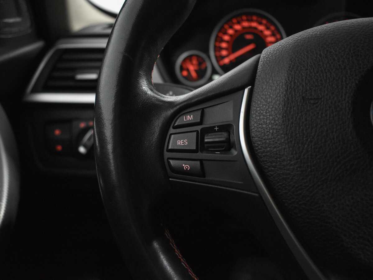 Купить BMW 3 серии 320d xDrive, 2017, 111 205 км, фото №19