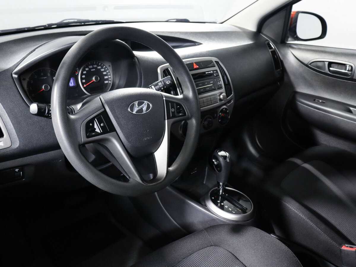 Купить Hyundai i20, 2012, 160 136 км, фото №11