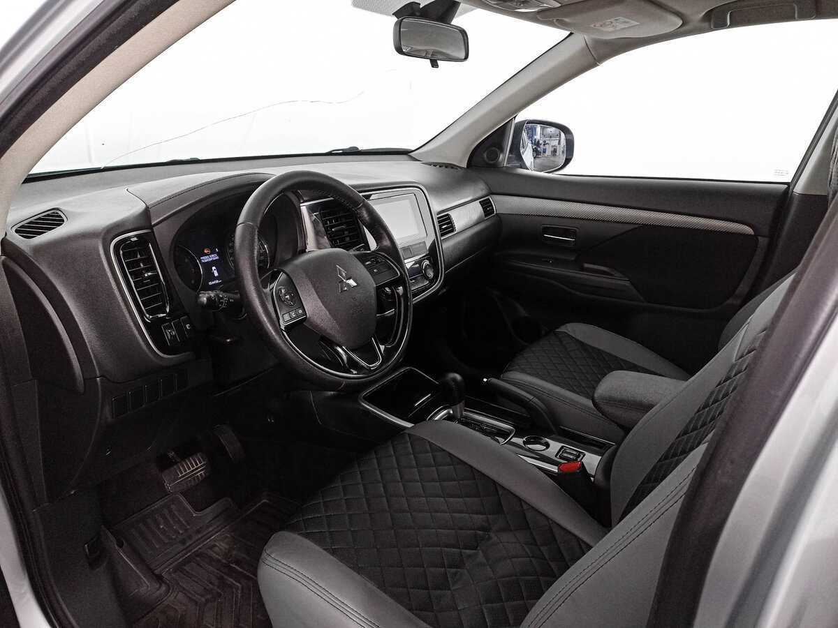 Купить Mitsubishi Outlander, 2018, 54 304 км, фото №16