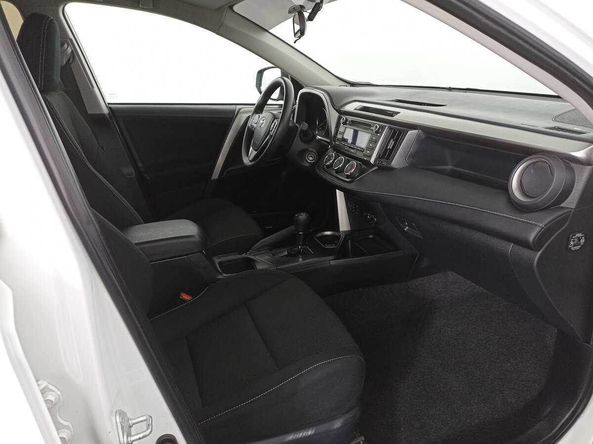 Купить Toyota RAV4, 2017, 70 002 км, фото №6