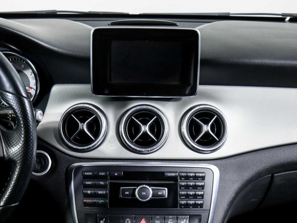 Купить Mercedes-Benz CLA 200, 2014, 157 043 км, фото №10