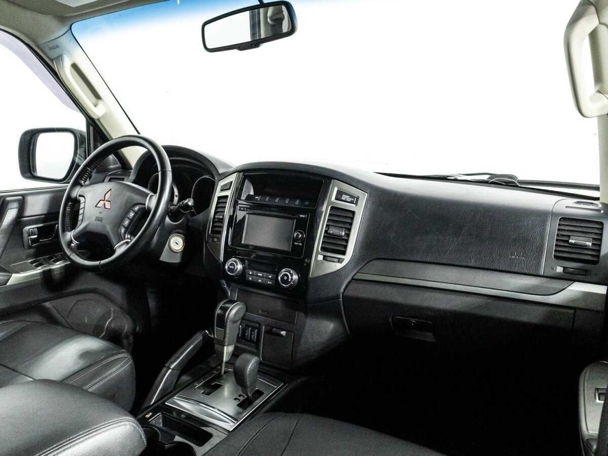 Купить Mitsubishi Pajero, 2015, 136 492 км, фото №7