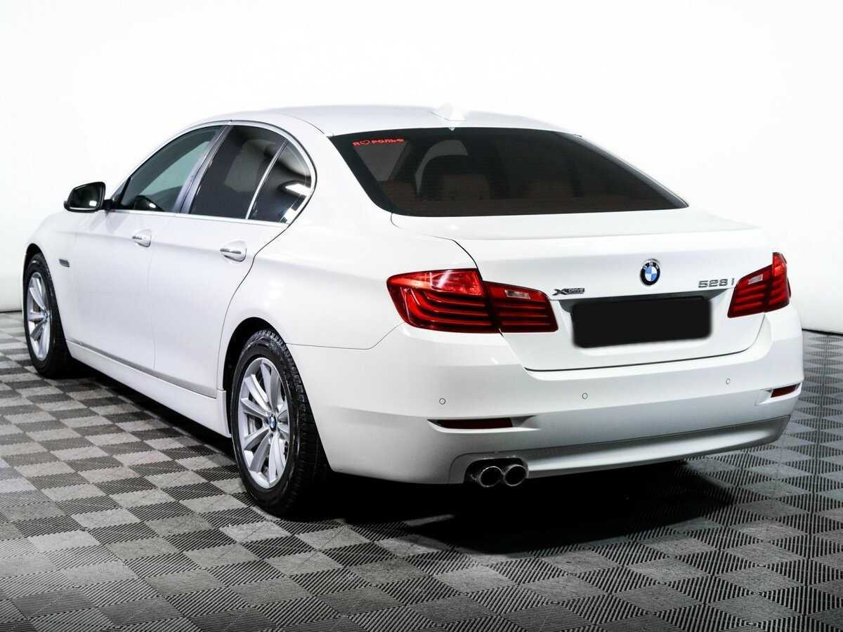 Купить BMW 5 серии 528i xDrive, 2013, 212 309 км, фото №7