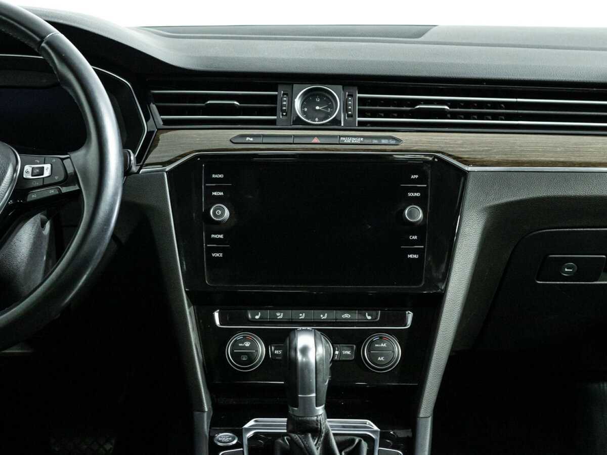 Купить Volkswagen Passat, 2017, 41 448 км, фото №14