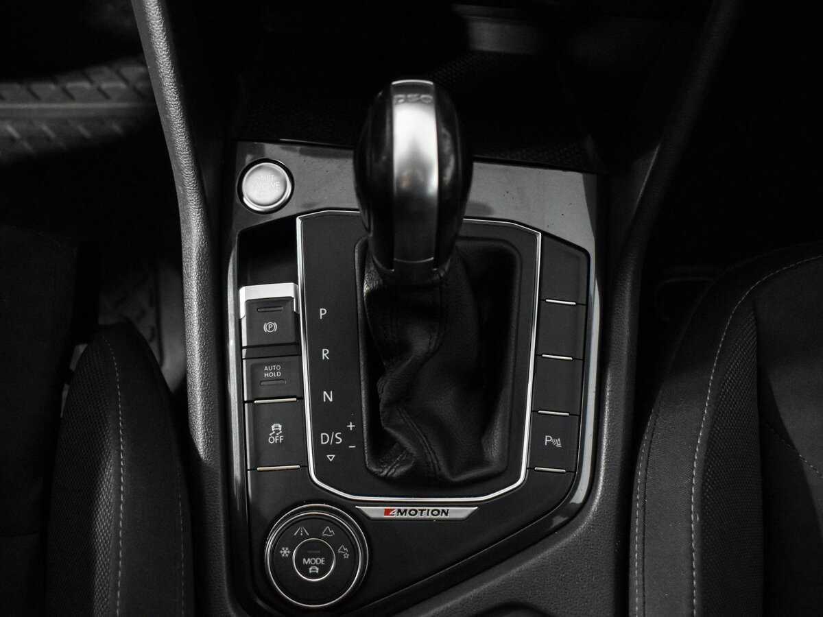 Купить Volkswagen Tiguan, 2017, 150 300 км, фото №11
