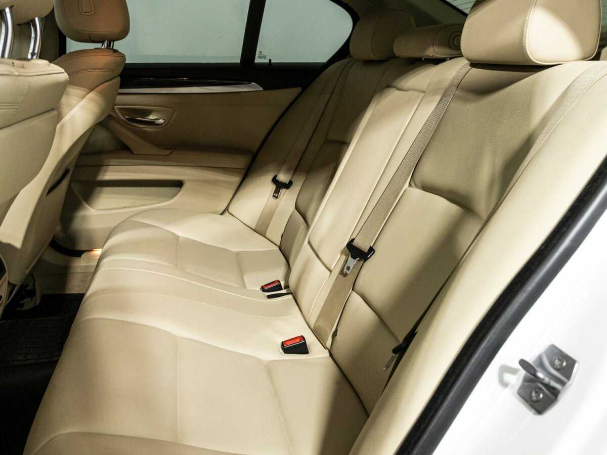 Купить BMW 5 серии 520i, 2014, 132 433 км, фото №10
