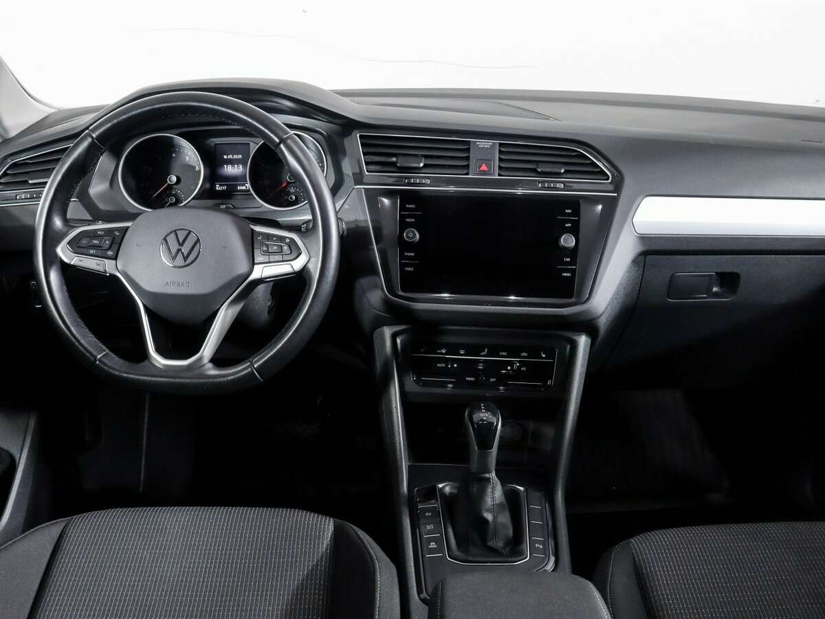 Купить Volkswagen Tiguan, 2021, 82 216 км, фото №9