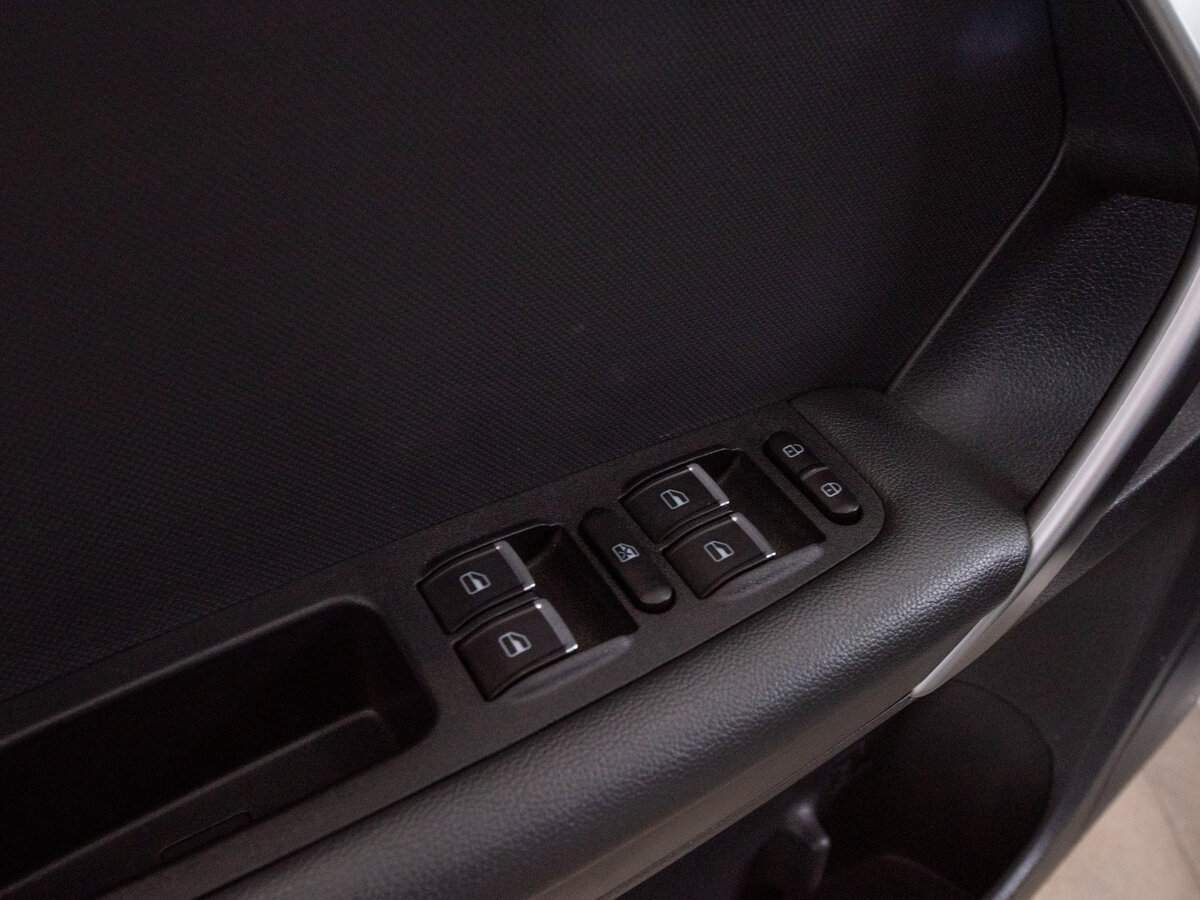 Купить Chery Tiggo 3, 2019, 56 144 км, фото №21