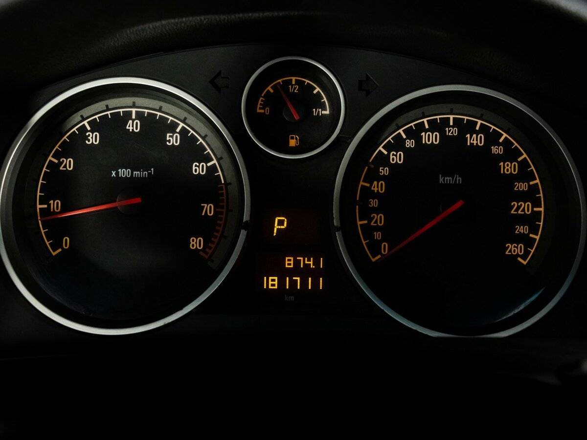 Купить Opel Astra, 2014, 181 102 км, фото №19