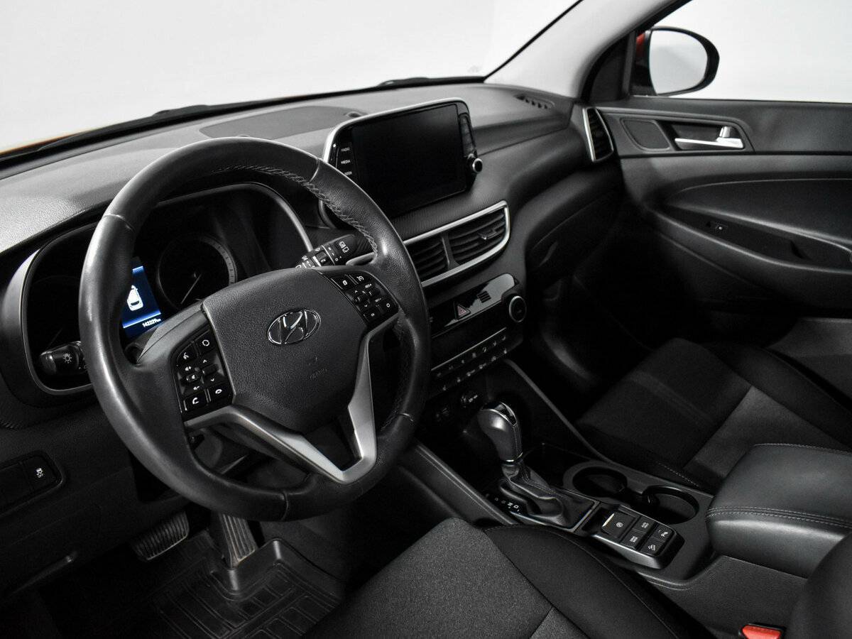 Купить Hyundai Tucson, 2018, 142 100 км, фото №9