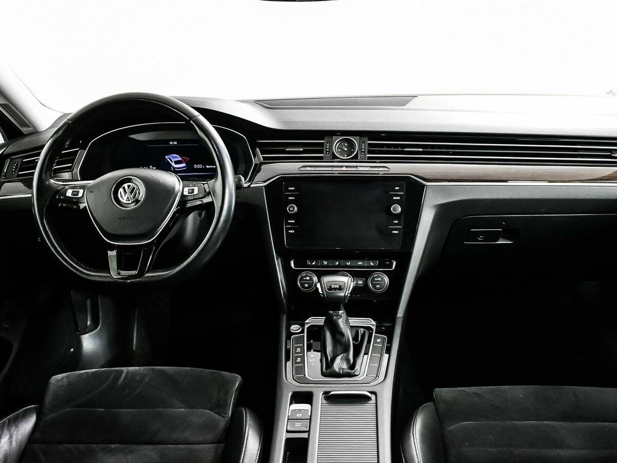 Купить Volkswagen Passat, 2017, 137 619 км, фото №11