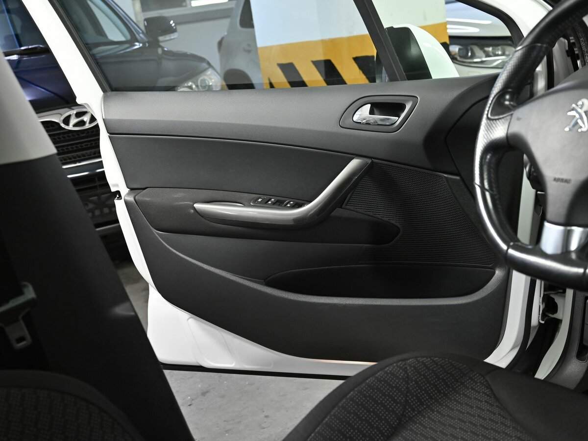 Купить Peugeot 308, 2012, 144 000 км, фото №6