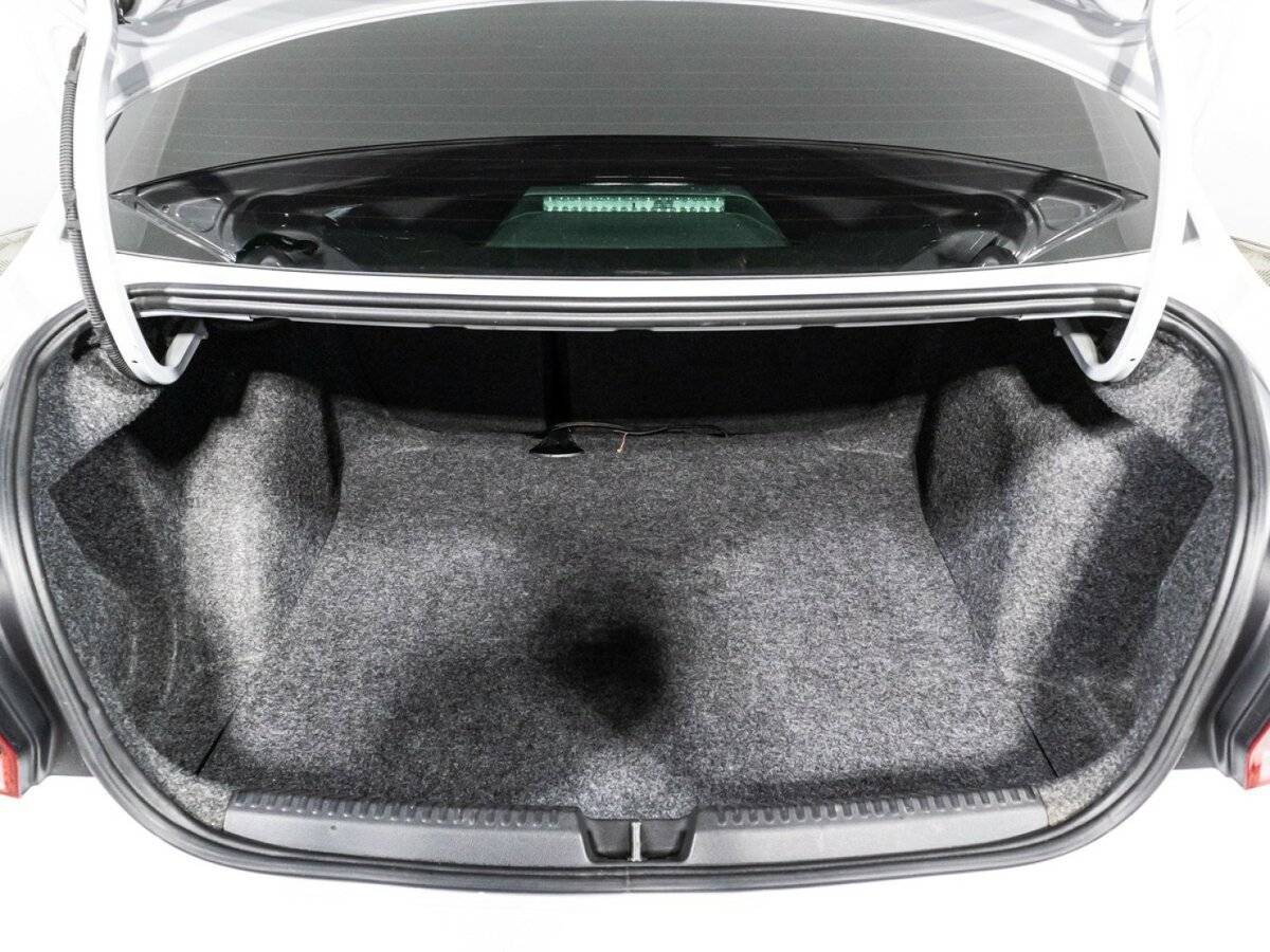 Купить Volkswagen Polo, 2018, 136 113 км, фото №15