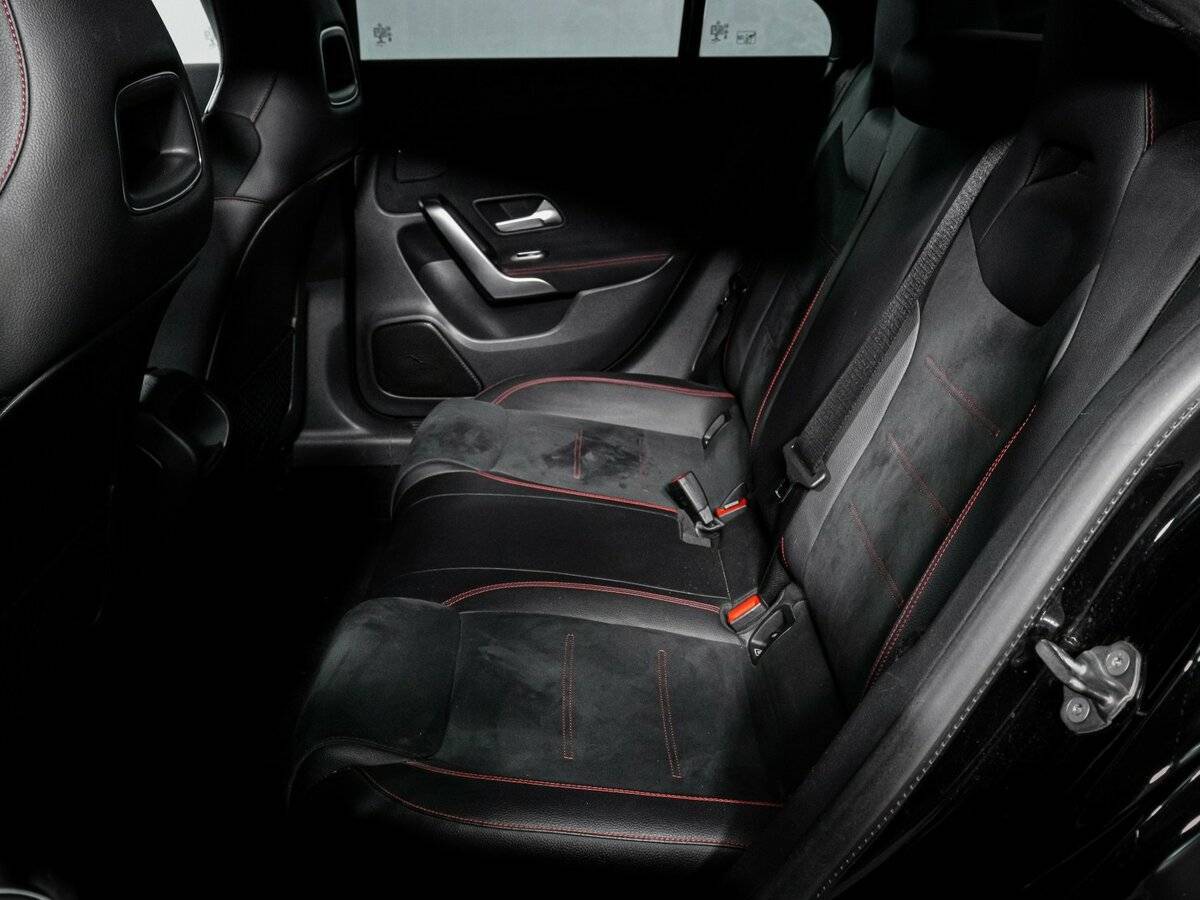 Купить Mercedes-Benz CLA 200, 2019, 105 361 км, фото №10