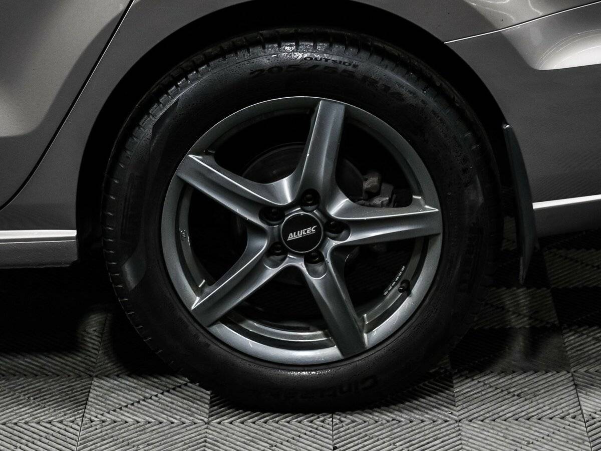 Купить Volkswagen Polo, 2018, 69 393 км, фото №14