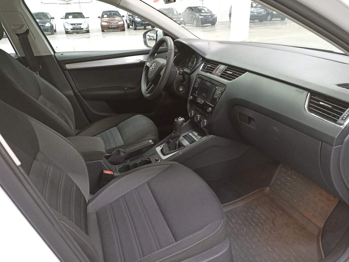Купить Skoda Octavia, 2018, 169 989 км, фото №11