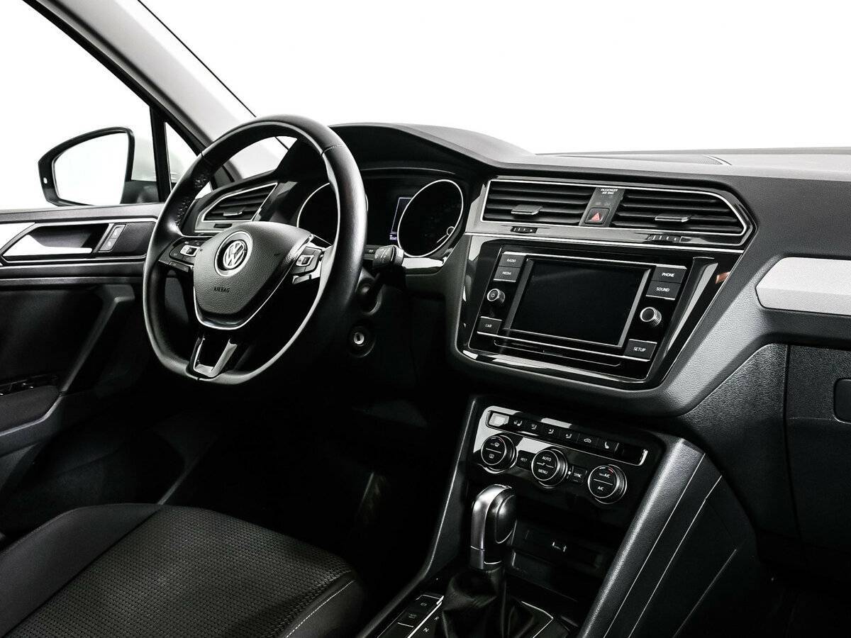 Купить Volkswagen Tiguan, 2018, 103 459 км, фото №9
