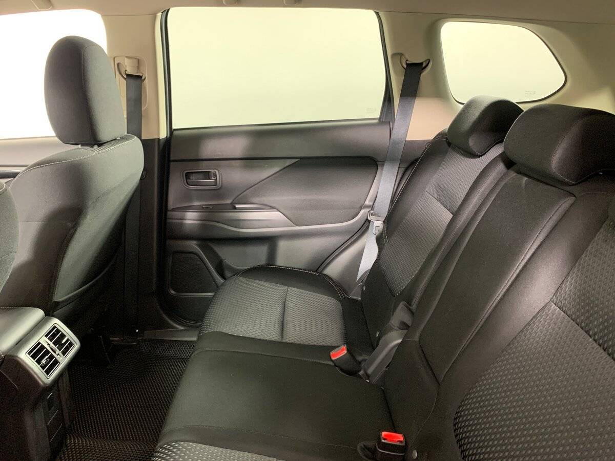 Купить Mitsubishi Outlander, 2019, 74 846 км, фото №18