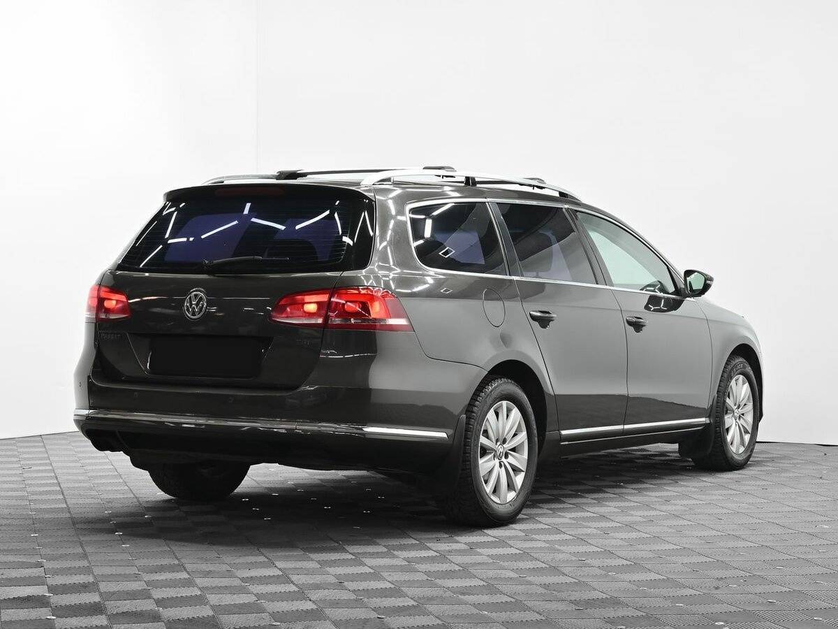 Купить Volkswagen Passat, 2012, 121 000 км, фото №4