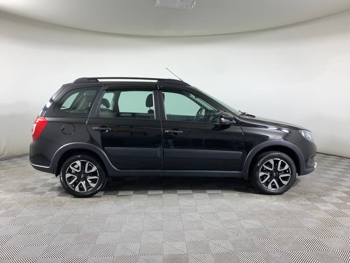 Купить Lada (ВАЗ) Granta Cross, 2023, 69 939 км, фото №4
