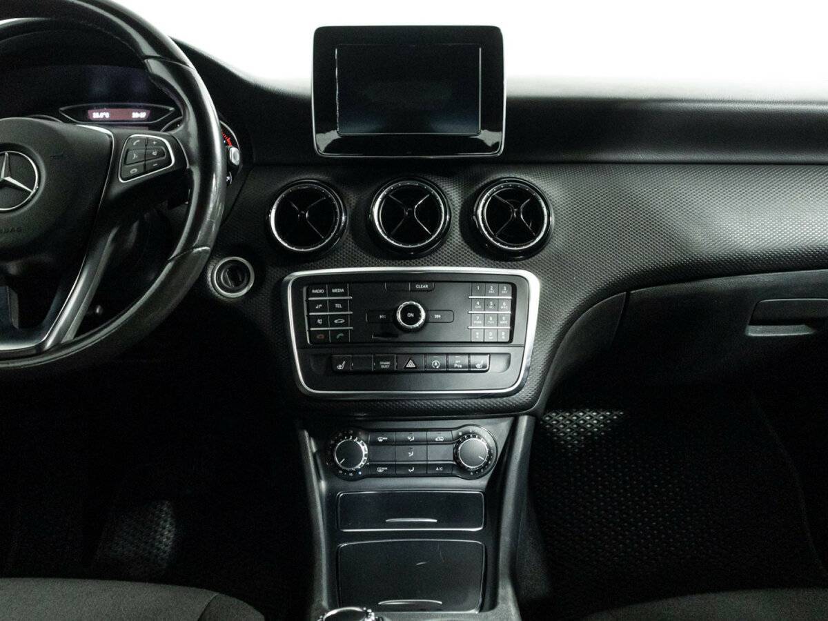 Купить Mercedes-Benz A-Класс 180, 2017, 131 486 км, фото №14