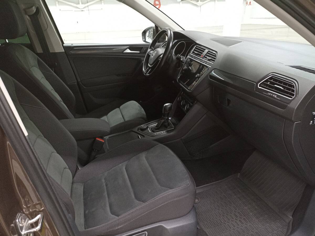 Купить Volkswagen Tiguan, 2020, 161 796 км, фото №11