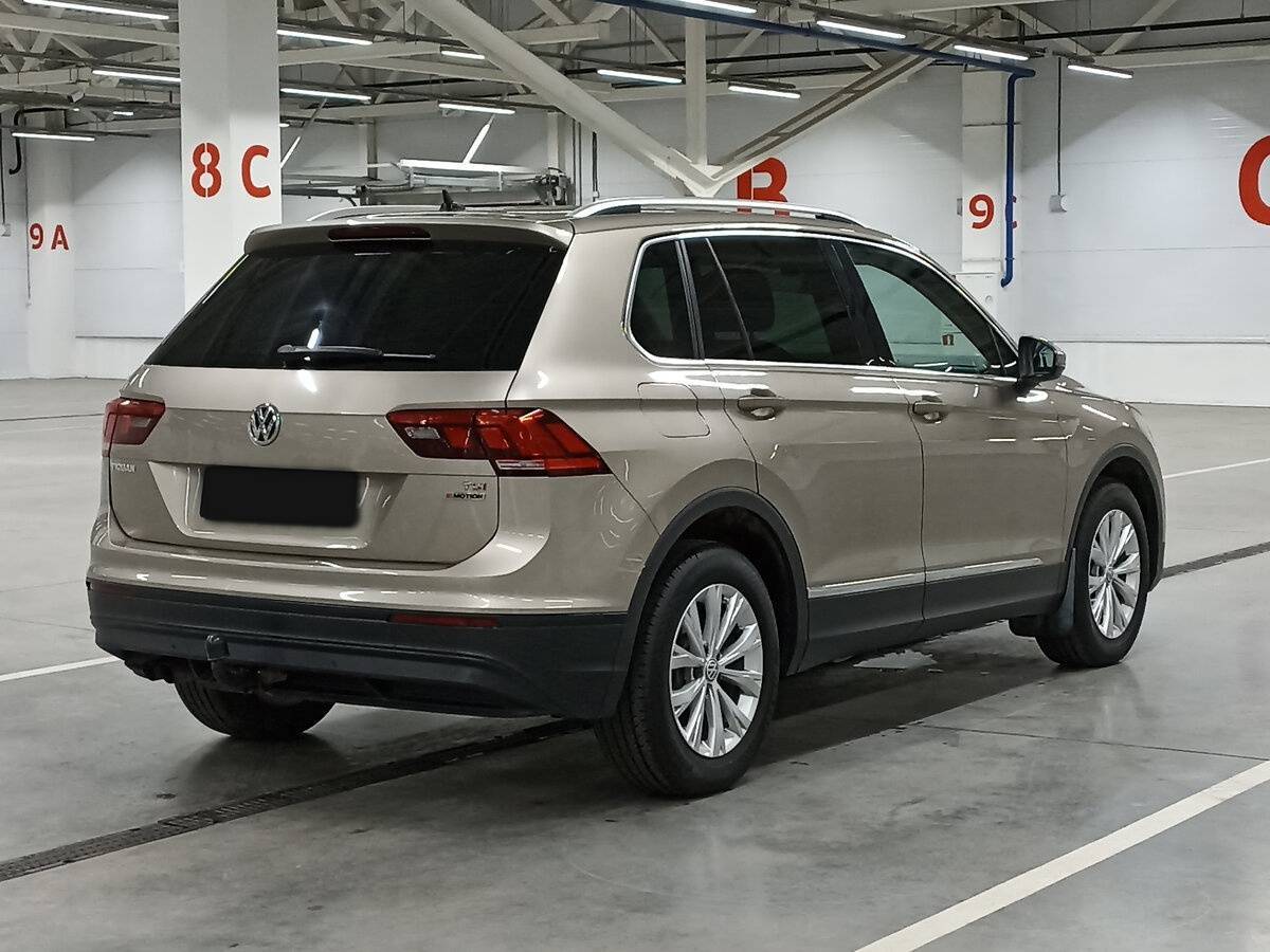 Купить Volkswagen Tiguan, 2017, 203 201 км, фото №5