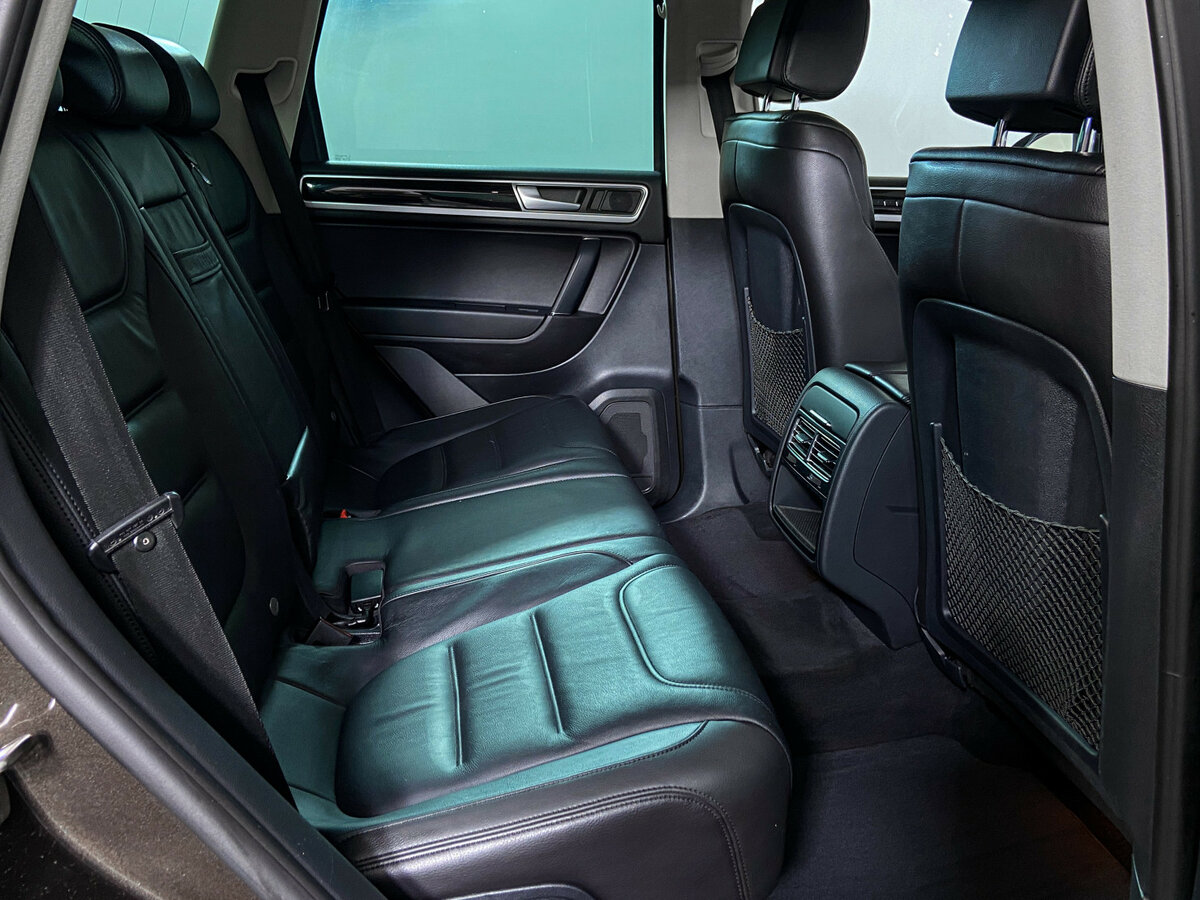 Купить Volkswagen Touareg II Рестайлинг, 2015, 133 612 км, фото №11