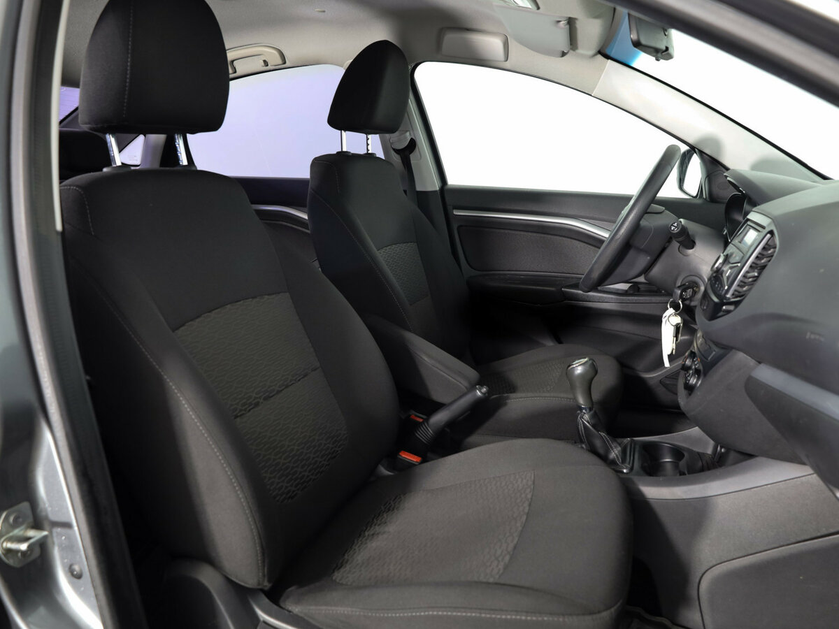 Купить Lada (ВАЗ) Vesta I, 2017, 180 226 км, фото №9