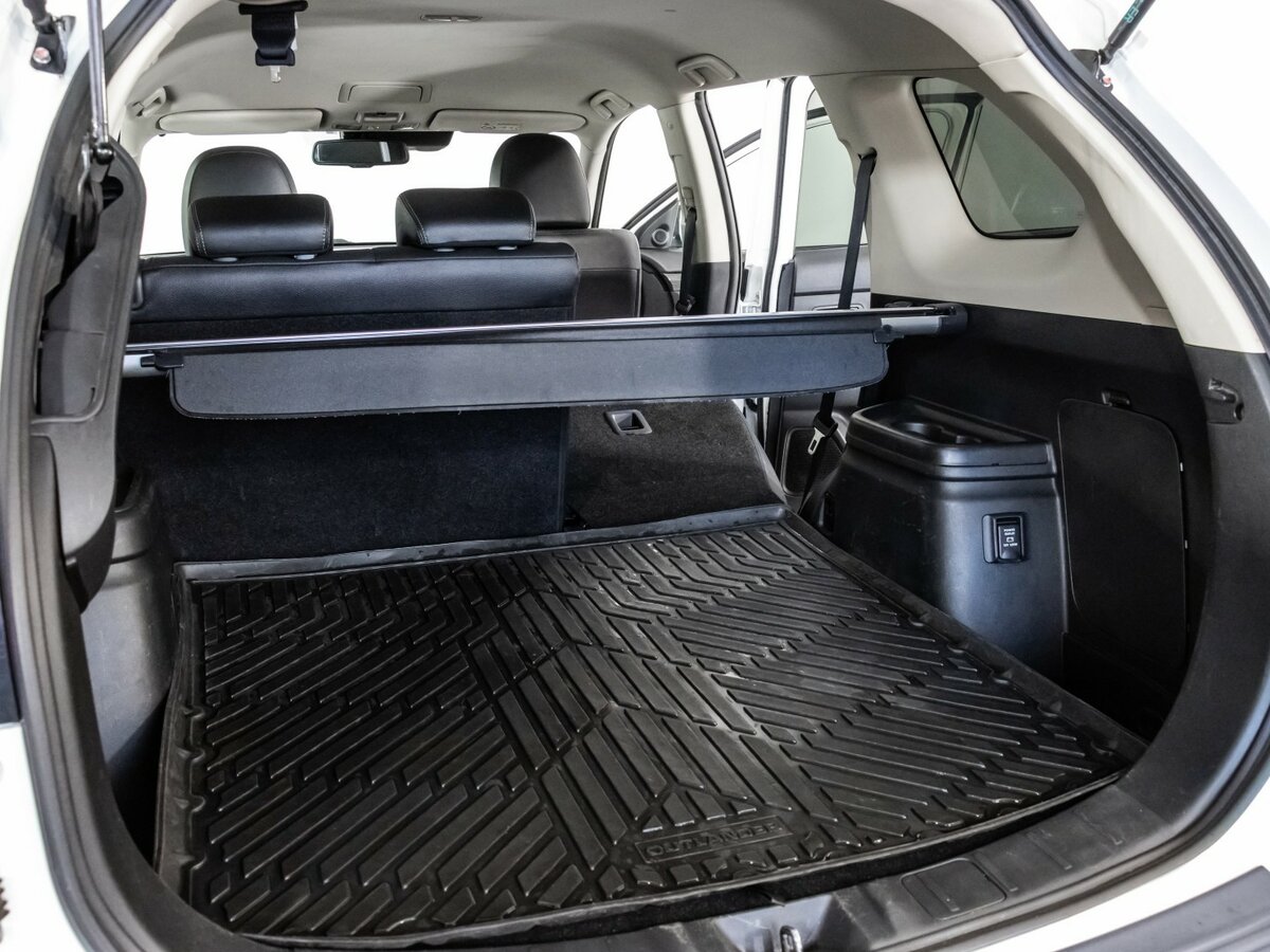 Купить Mitsubishi Outlander III Рестайлинг 2, 2017, 191 296 км, фото №28