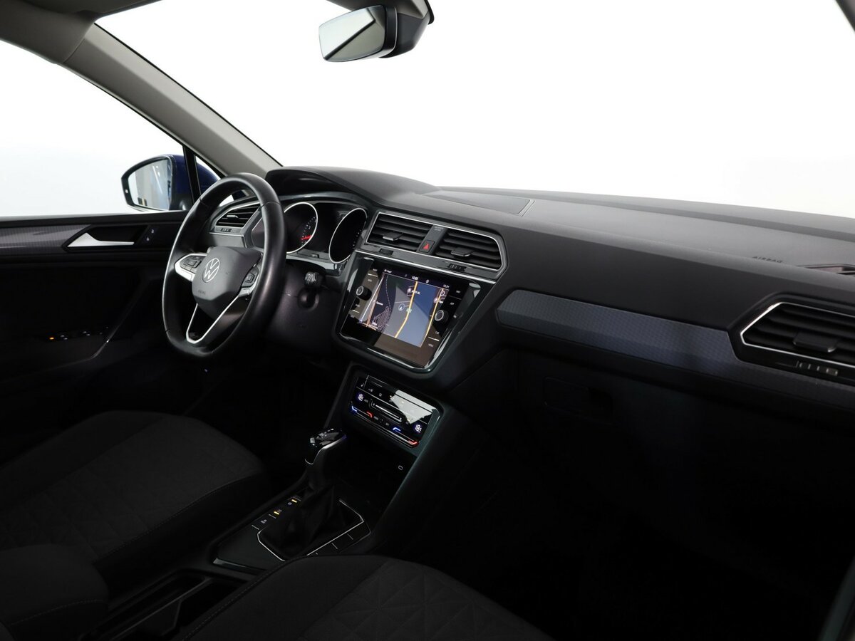 Купить Volkswagen Tiguan II Рестайлинг, 2021, 103 000 км, фото №12