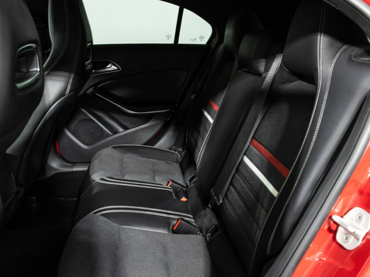 Купить Mercedes-Benz A-Класс 180 III (W176), 2014, 110 594 км, фото №10