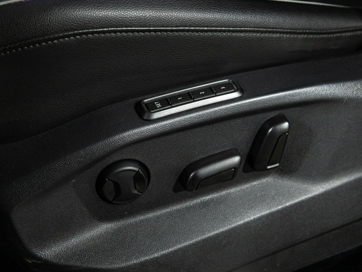 Купить Volkswagen Tiguan II, 2018, 152 619 км, фото №16