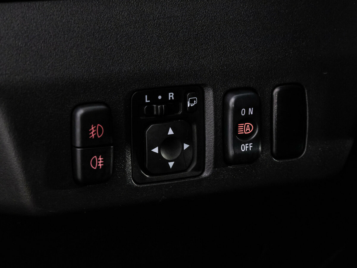 Купить Mitsubishi Pajero IV Рестайлинг 2, 2017, 110 534 км, фото №21